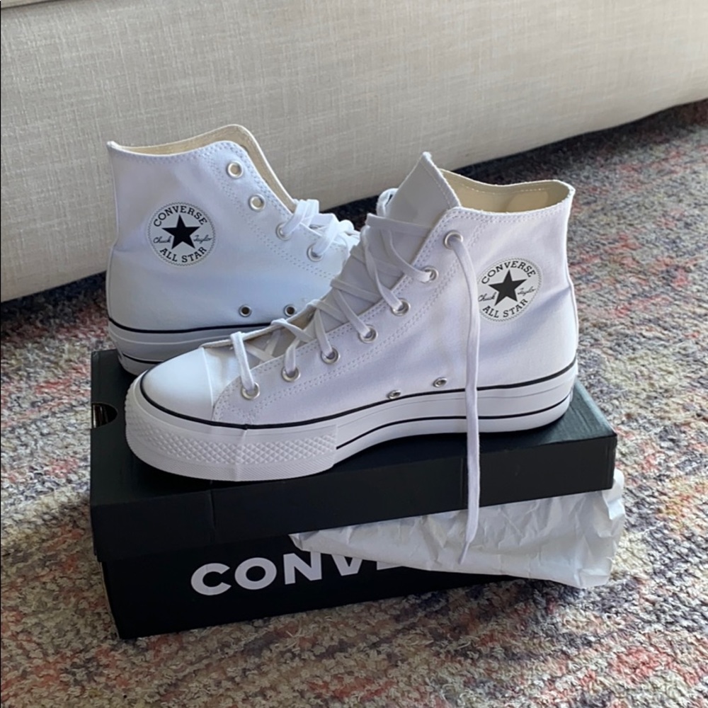 Converse high tops size 10